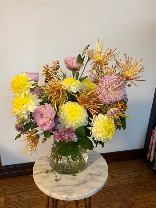 Seasonal Flower Arrangement - Medium